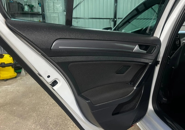 Volkswagen Golf cena 36900 przebieg: 280000, rok produkcji 2015 z Barczewo małe 562